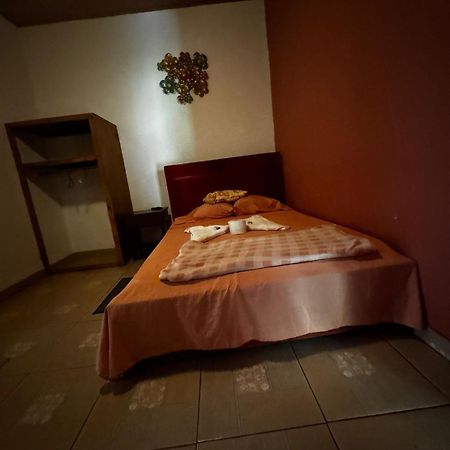 Hostel Bulaba ซานตาเฟ ภายนอก รูปภาพ